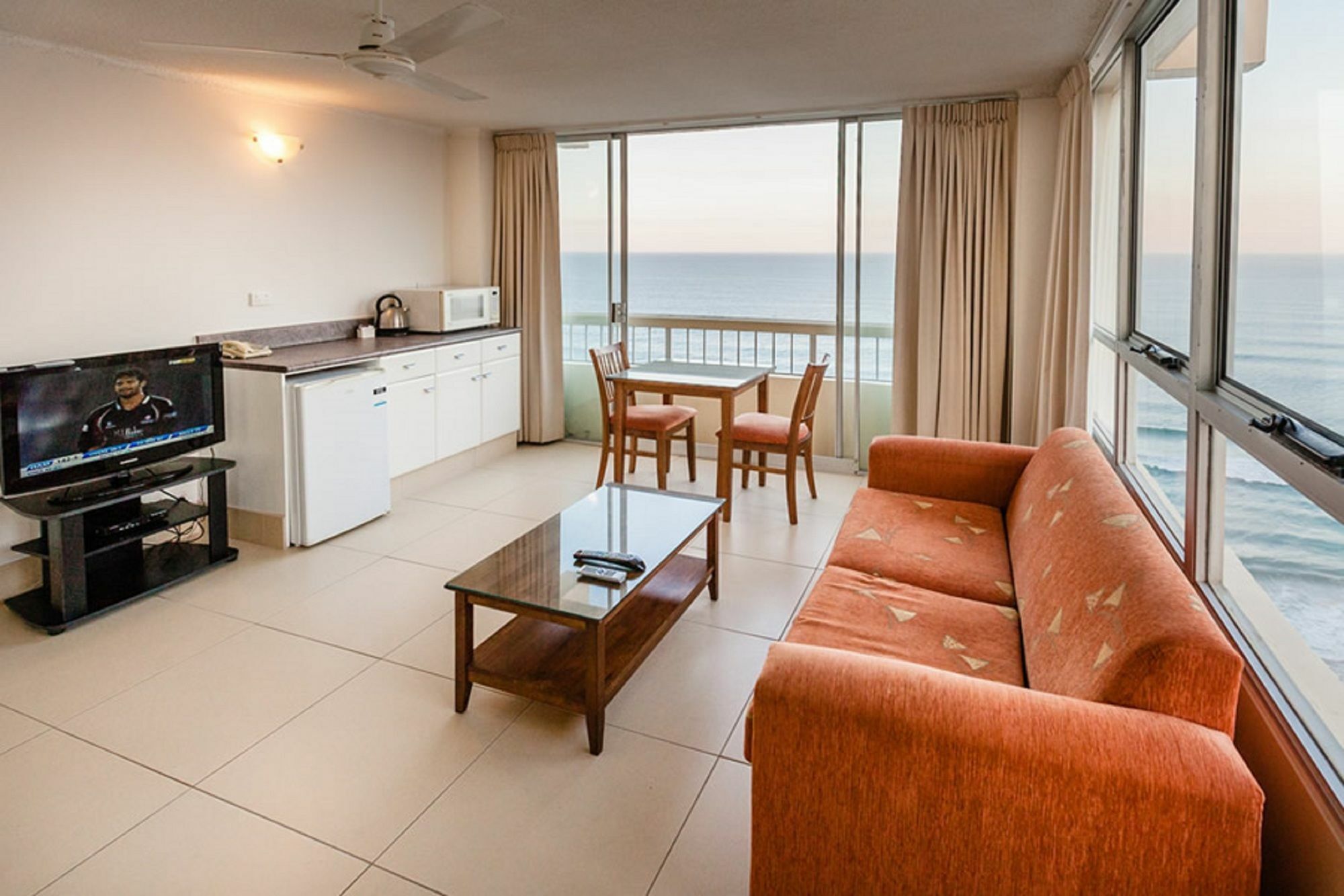 Chateau Beachside Resort Gold Coast Dış mekan fotoğraf